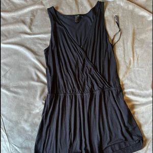 H&M romper. Black. Size M